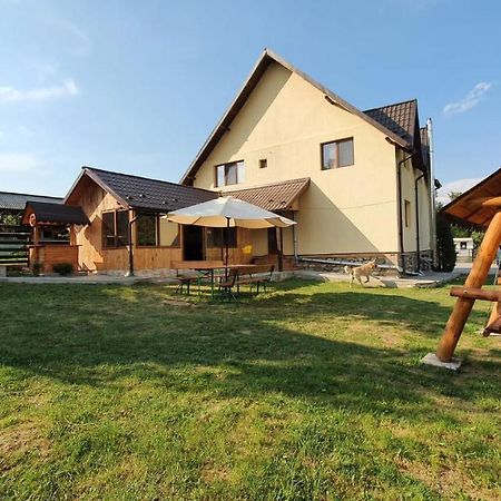 Popasul Galesean Hotel Galesu Buitenkant foto