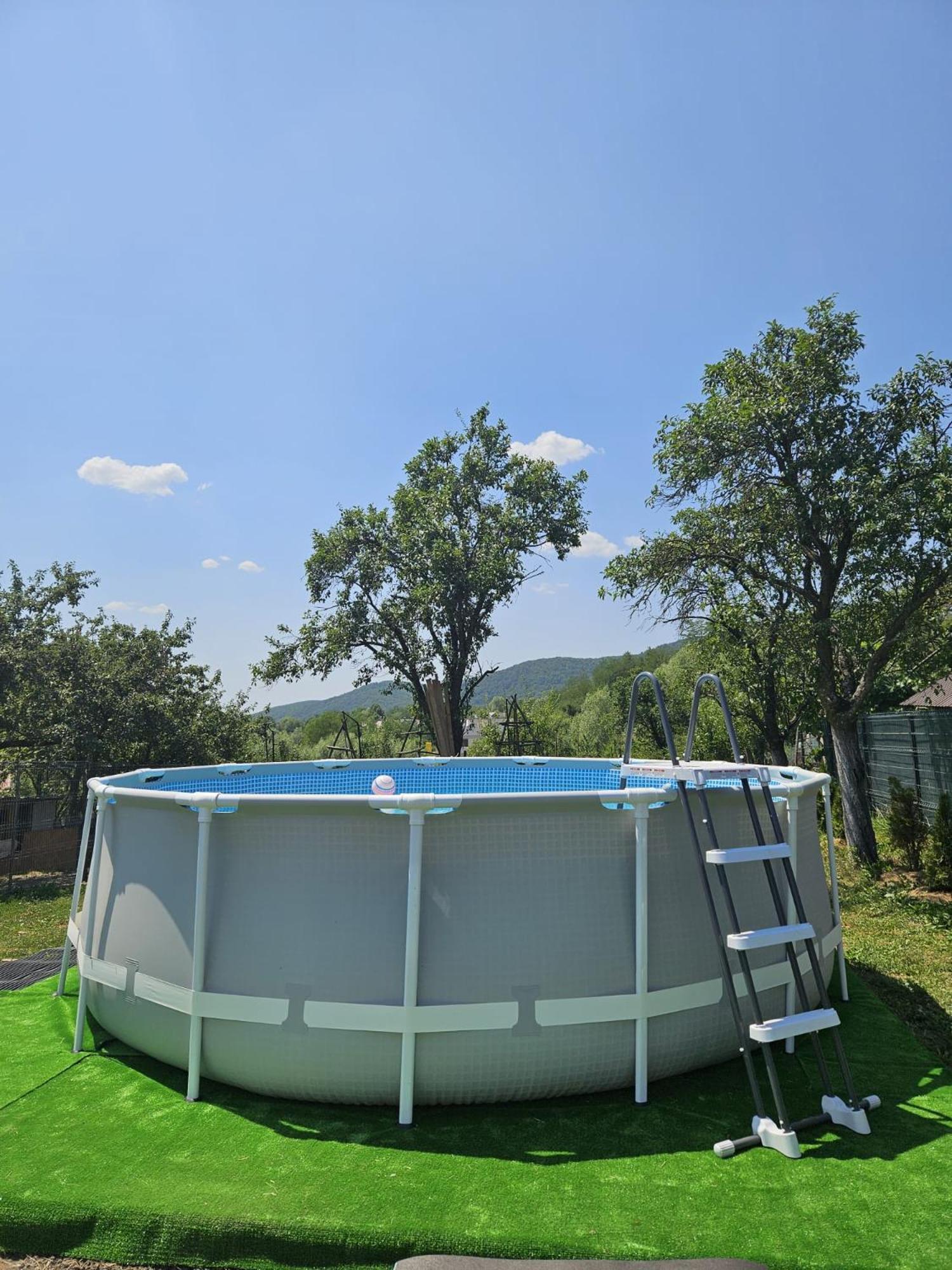 Popasul Galesean Hotel Galesu Buitenkant foto